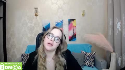 Snapshot of hi_haos chatting on February 20, 2026, 12:27 pm hi_haos online show from February 20, 2026, 12:27 pm