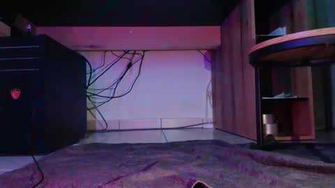 Snapshot of hibo66 chatting on October 27, 2025, 2:26 am InMyAss online show from October 27, 2025, 2:26 am