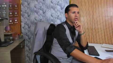 George online show from April 13, 2026, 12:10 pm