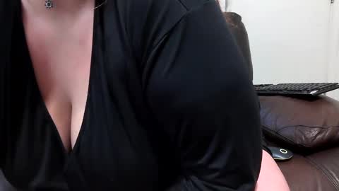 Highnesscali37 online show from January 30, 2025, 10:41 pm