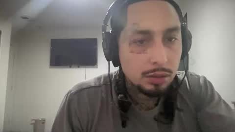 hihello7777 online show from January 18, 2026, 1:53 am