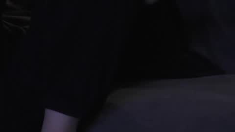 hikinxxx online show from December 14, 2025, 5:35 am