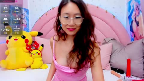 Hikori online show from January 10, 2025, 1:42 am