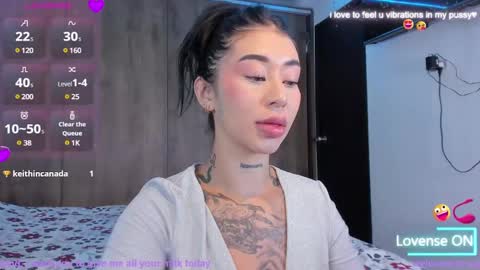 Snapshot of hilary_jones_22 chatting on December 15, 2024, 1:13 am LUNA new account  FOLLOW ME online show from December 15, 2024, 1:13 am