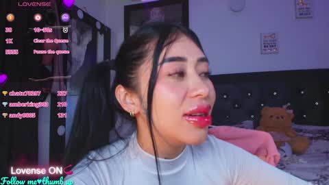 Snapshot of hilary_jones_22 chatting on January 27, 2025, 12:54 am LUNA new account  FOLLOW ME online show from January 27, 2025, 12:54 am