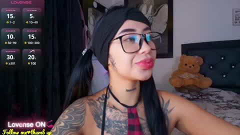 Snapshot of hilary_jones_22 chatting on February 18, 2025, 12:37 am LUNA new account  FOLLOW ME online show from February 18, 2025, 12:37 am