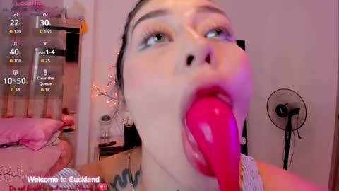 Snapshot of hilary_jones_22 chatting on October 2, 2025, 8:16 pm LUNA new account  FOLLOW ME online show from October 2, 2025, 8:16 pm