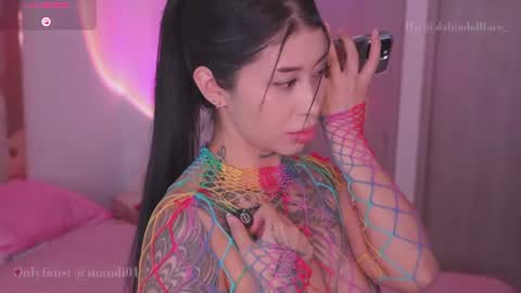 Snapshot of hilary_jones_22 chatting on July 13, 2026, 11:18 pm LUNA new account FOLLOW ME online show from July 13, 2026, 11:18 pm