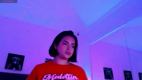 hilary_tailor online show from April 16, 2026, 10:27 am