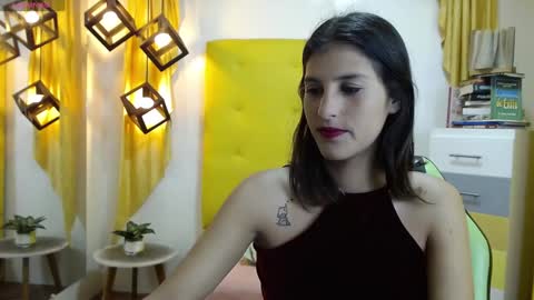 Snapshot of hilaryclowerx chatting on December 28, 2024, 10:55 pm H I L A R Y online show from December 28, 2024, 10:55 pm