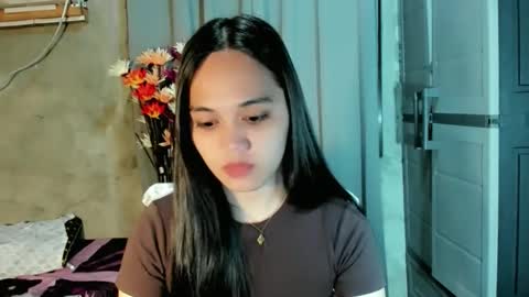 Snapshot of hilarymolly chatting on June 2, 2026, 12:45 am hilarymolly online show from June 2, 2026, 12:45 am