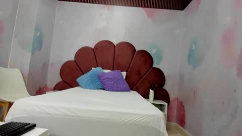 Hillary  online show from March 15, 2026, 3:45 am