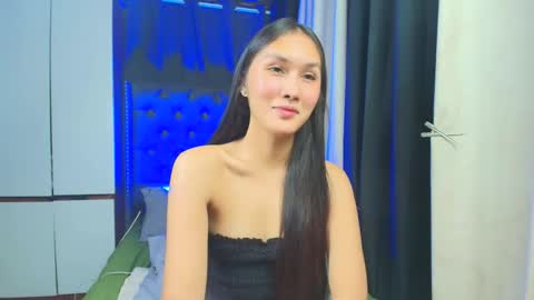 yuricah online show from October 10, 2025, 2:10 am