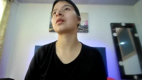 Snapshot of himawary_soin5 chatting on April 23, 2026, 1:46 pm himawary_soin5 online show from April 23, 2026, 1:46 pm