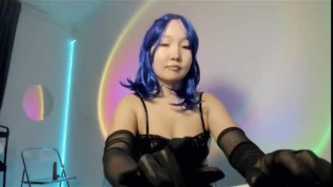 Call me Jenny online show from January 17, 2025, 1:04 am