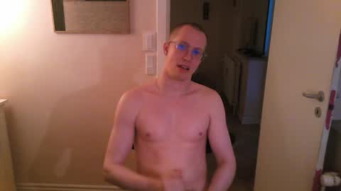 Snapshot of himynameispradbitt chatting on April 6, 2026, 5:03 pm Boris Johnson online show from April 6, 2026, 5:03 pm