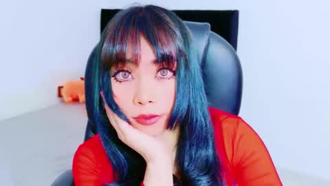 Hinata online show from April 8, 2026, 3:06 am