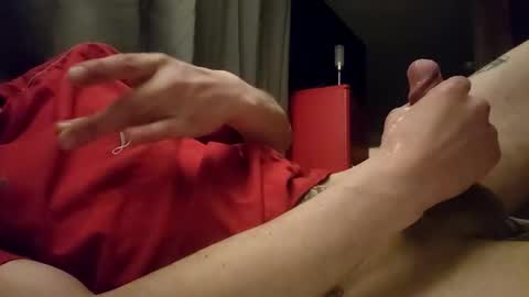 hinzij95 online show from March 19, 2026, 11:31 pm