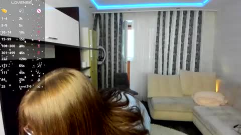 Snapshot of hip_hop_baby chatting on March 3, 2026, 6:19 am Leya Day Mary Night PvT Open online show from March 3, 2026, 6:19 am