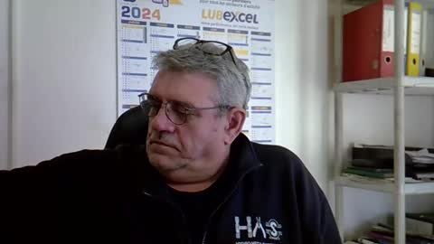 hippo online show from December 19, 2024, 1:18 pm