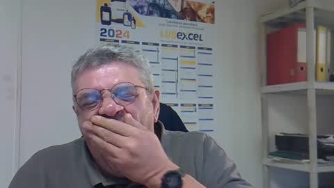 hippo online show from December 23, 2024, 3:55 pm