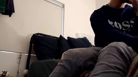 Snapshot of hipulse chatting on November 6, 2025, 6:03 am Hipulse online show from November 6, 2025, 6:03 am