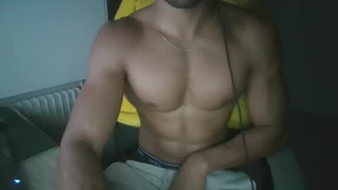 Snapshot of hiseres11 chatting on October 19, 2025, 1:50 am Hiseres online show from October 19, 2025, 1:50 am