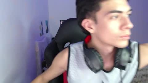 Hisokax online show from February 15, 2026, 3:36 am