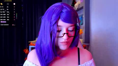 Snapshot of hisoka__akerley chatting on November 8, 2025, 6:18 pm Ella online show from November 8, 2025, 6:18 pm