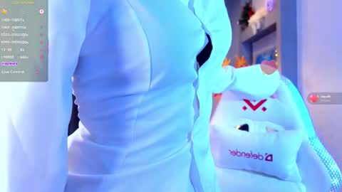 Snapshot of hisoka__akerley chatting on November 28, 2025, 6:21 pm Ella online show from November 28, 2025, 6:21 pm