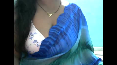 hisslust online show from October 15, 2025, 7:47 pm