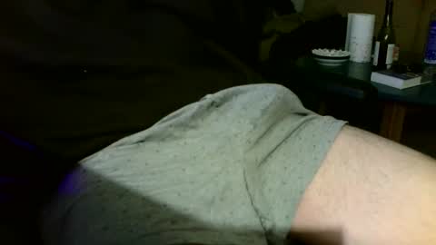 Snapshot of hlavoe33 chatting on November 16, 2025, 2:50 am Hlavoe online show from November 16, 2025, 2:50 am