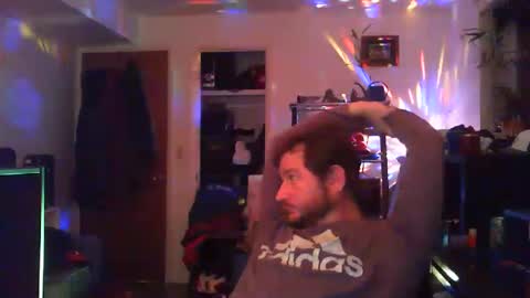 hobbes80 online show from December 2, 2024, 3:58 am