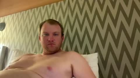 hockeyboy2015 online show from June 22, 2026, 8:17 pm