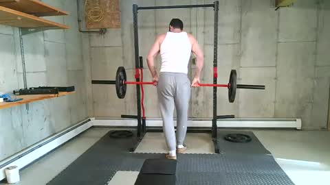 Snapshot of hockeyj0ck chatting on April 12, 2026, 12:43 pm Hockey J0ck online show from April 12, 2026, 12:43 pm