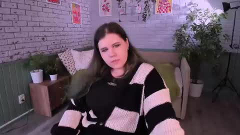 Snapshot of hoctra_neith chatting on June 21, 2026, 6:27 am Hanna online show from June 21, 2026, 6:27 am
