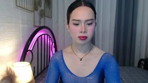 Snapshot of hoelymolly chatting on July 11, 2026, 9:38 pm hoelymolly online show from July 11, 2026, 9:38 pm