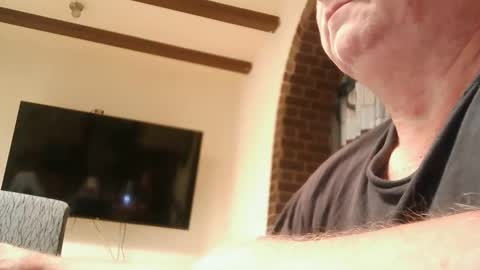 hofnung online show from May 24, 2026, 3:39 pm