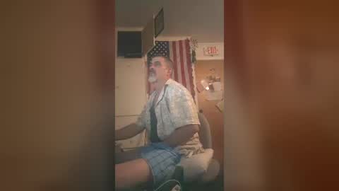 hoglegg99384194 online show from June 19, 2026, 6:51 am