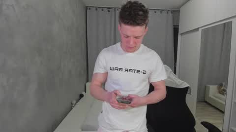 Snapshot of hogrider192 chatting on March 12, 2025, 11:12 pm Victor online show from March 12, 2025, 11:12 pm