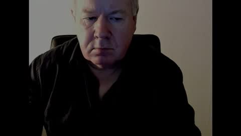 Snapshot of holgerhb53 chatting on September 17, 2025, 2:41 pm Holger online show from September 17, 2025, 2:41 pm