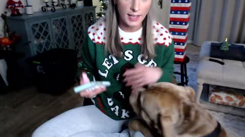 Holi Hurricane online show from December 7, 2024, 4:31 am