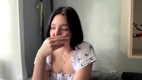 Snapshot of hollisguerrette chatting on March 11, 2026, 5:13 am Sofia online show from March 11, 2026, 5:13 am