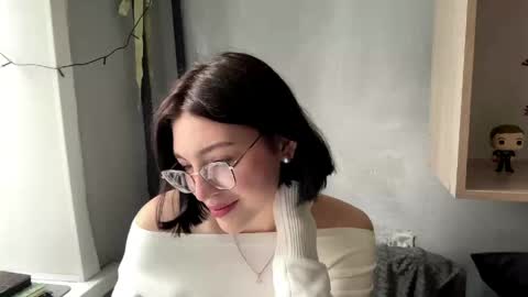 Snapshot of hollisguerrette chatting on March 24, 2026, 5:12 am Sofia online show from March 24, 2026, 5:12 am