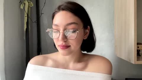 Snapshot of hollisguerrette chatting on April 9, 2026, 7:36 am Sofia online show from April 9, 2026, 7:36 am