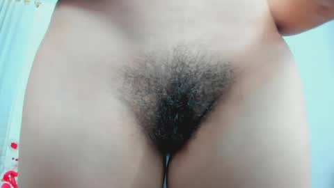 Snapshot of holly0550 chatting on February 14, 2025, 5:46 pm holly... online show from February 14, 2025, 5:46 pm