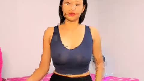 Snapshot of holly0550 chatting on June 12, 2026, 4:06 pm holly... online show from June 12, 2026, 4:06 pm