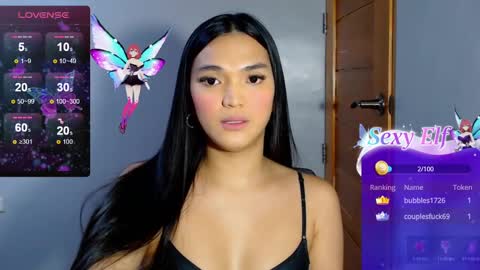 Snapshot of hollywoodbitch chatting on December 9, 2024, 4:56 am Isabella Marie online show from December 9, 2024, 4:56 am