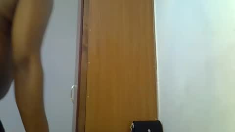 holy_ebony online show from May 8, 2026, 4:01 pm