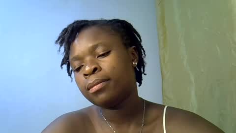 Snapshot of holy_ebony chatting on June 14, 2026, 2:24 am holy_ebony online show from June 14, 2026, 2:24 am